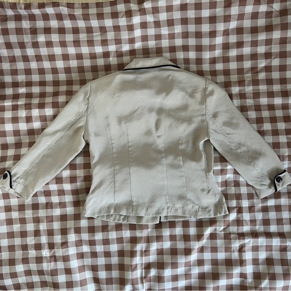 Jones New York 100% Silk Polka Dot Cream Blazer with Black Trim - Picture 5 of 11